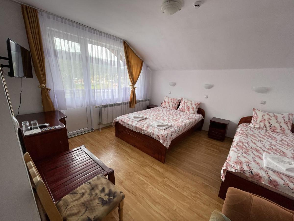 Family Hotel Panorama Sarnitsa Eksteriør bilde